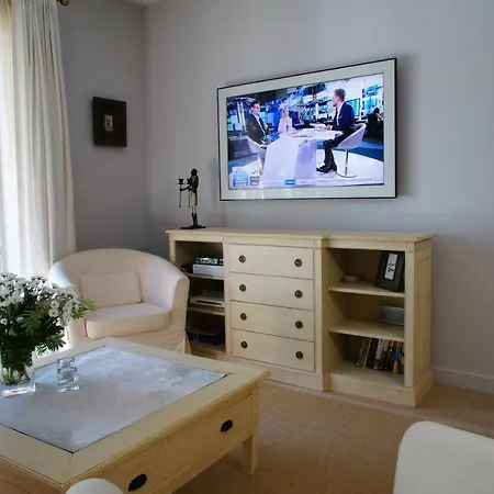 Bryza Apartment