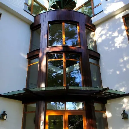 Bryza Apartment